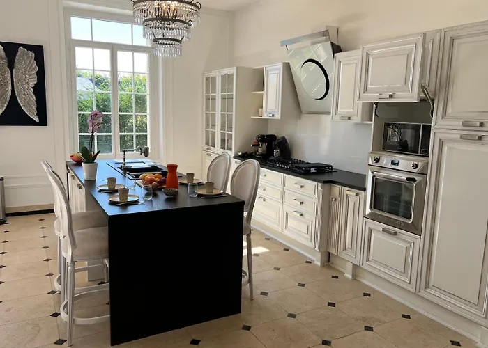 Villa Hotel Particulier D'Exception - Experience Champagne Reims